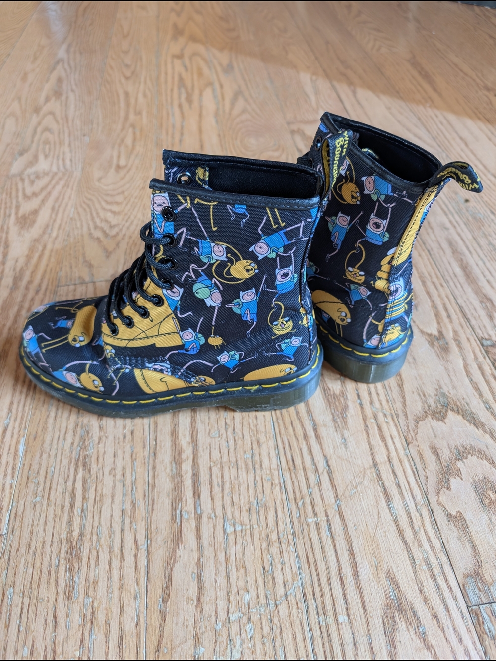 Dr. Martens Adventure Time Lace-Up Boots Mens Size 6 Ladies Size 7 - Picture 3 of 8